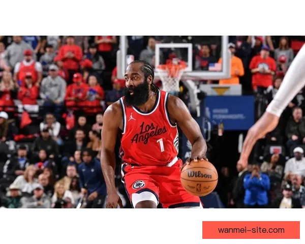 艾伦复出高效砍18分 哈登适应联盟任何体系为球队贡献 艾伦复出高效砍18分 哈登适应联盟任何体系为球队贡献